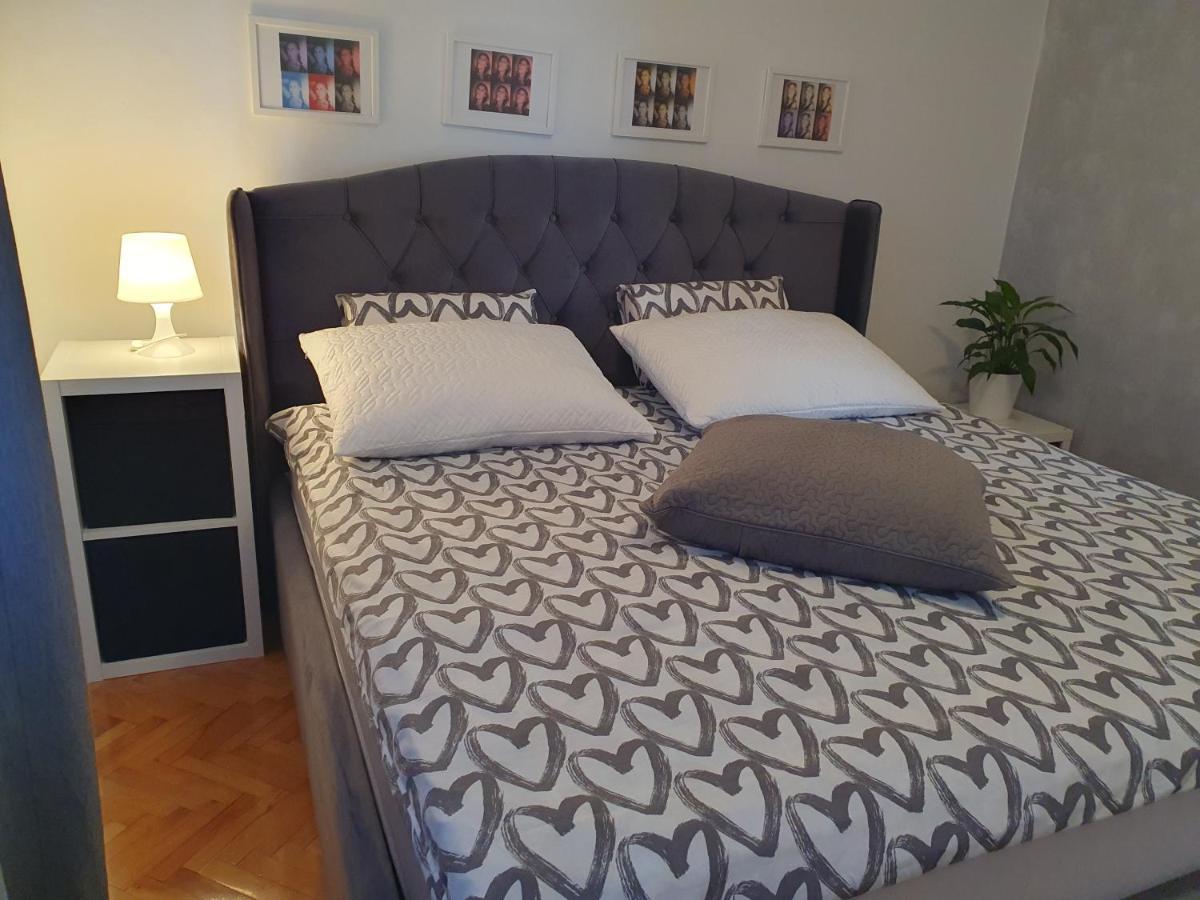 New Comfortable App Dora Crikvenica Exteriör bild